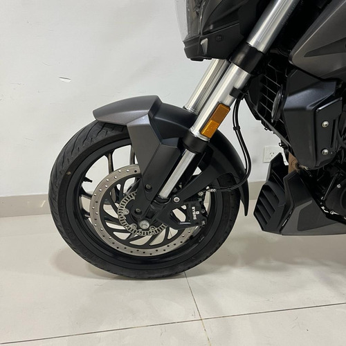 Bajaj Dominar 400 2022 Usada - 28.509 Km