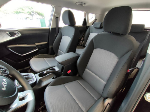 Imagen 12 de 14 de Kia Soul Lx T/m 2022
