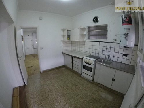 Casa Multifamiliar Sobre Lote De 330 M2 En Villa Ballester