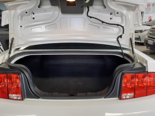 Imagen 7 de 7 de Ford Mustang