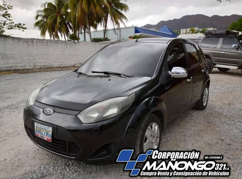 Imagen 1 de 9 de Ford Fiesta