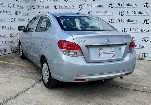Imagen 13 de 15 de Mitsubishi Mirage 2019 1.2 Glx Sedan At