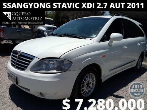 Ssangyong Stavic 2011