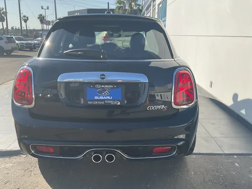 Mini Cooper S 2.0 Hot Chili 5 Puertas At