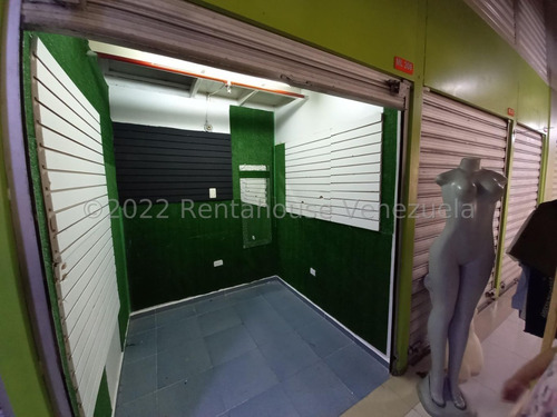 Imagen 2 de 11 de Eloisa Mejia Rentahouse Vende Local Comercial En El Centro De Valencia 22-18163
