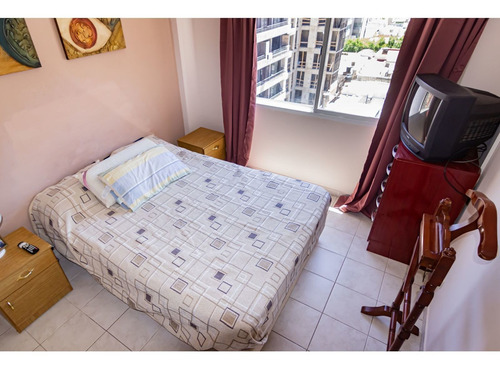 Imagen 5 de 15 de Departamento · 1 Dormitorio · Balcón · Pte.roca 1400