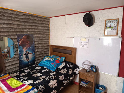 Casa En Venta - Amplia Y Completamente Funcional - Barrio Tr