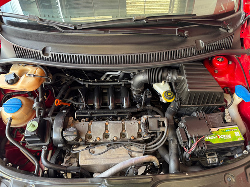 Volkswagen Fox Fox 1.6 VHT (Flex)