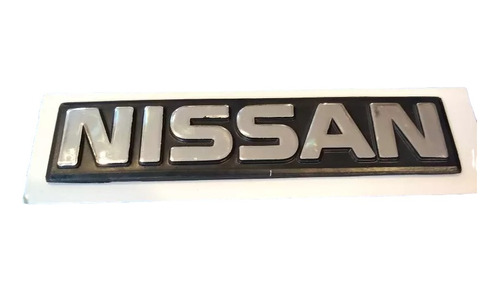 Emblema Lateral O Trasero De Auto Nissan Med 12cm X 3cm 