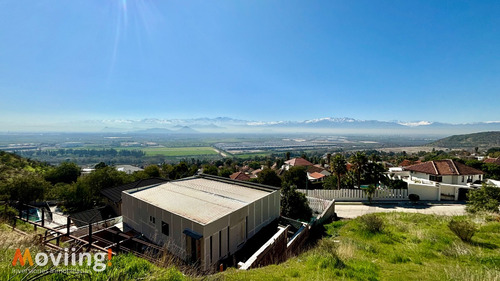 Terreno En Pendiente Con Vista Despejada A Santiago