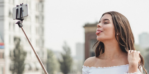 Imagen 5 de 6 de Selfie Stick Cable Nuevo Sellado Celular Con Auxiliar