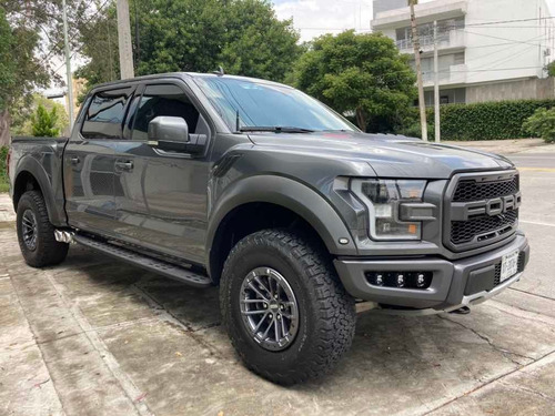 Imagen 1 de 15 de Ford Lobo Raptor