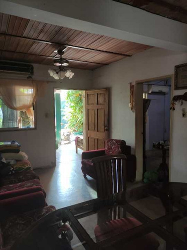 Imagen 3 de 11 de Casa Ideal Para Negocio En La Vía Principal Del Pueblo De San Diego