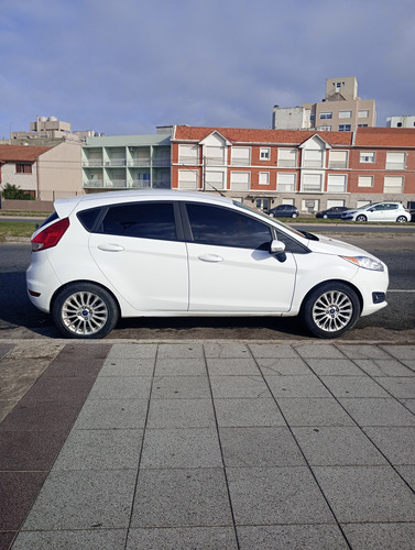 Ford Fiesta Kinetic 1.6 Se Powershift 120cv
