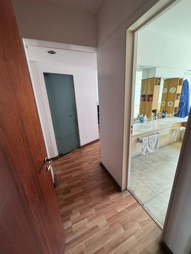 Departamento En Alquiler, 5 Ambientes Con Dependencia En Palermo