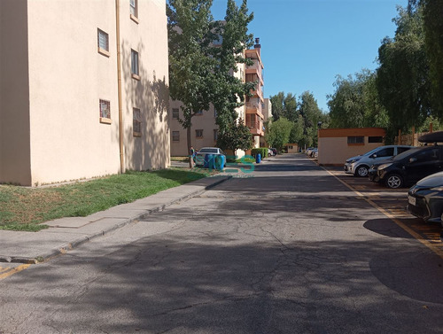 Departamento En Venta De 3 Dorm. En Macul