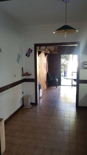 Imagen 9 de 15 de Chamoun 247, Villa Sarmiento
