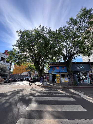 Tf750 - Esquina Céntrica En Venta (junín Y Córdoba)