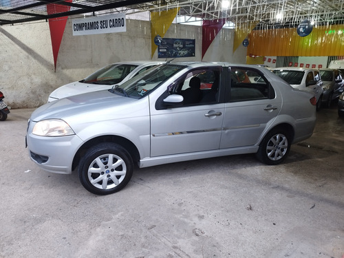 Fiat Siena 1.0 El Flex 4p