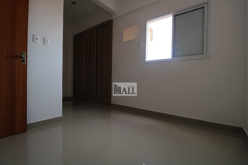 Apartamento À Venda No Parque Industrial Com 2 Quartos, 2 Vagas - V8067