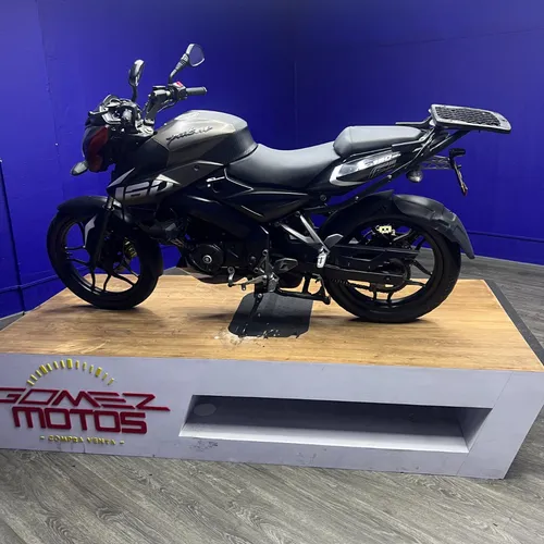 pulsar 220 new model on road price