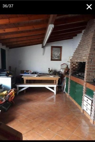 Excelente Casa 5 Ambientes
