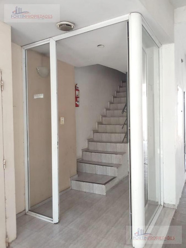 Imagen 2 de 9 de Departamento 1 Dormitorio En Venta - La Plata