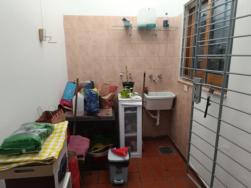 Casa 3 Ambientes Venta Flores Con Cochera