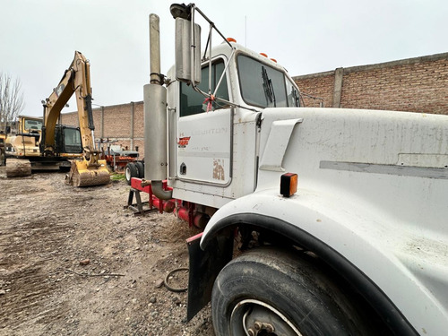 Cabina Kenworth T800 Americano