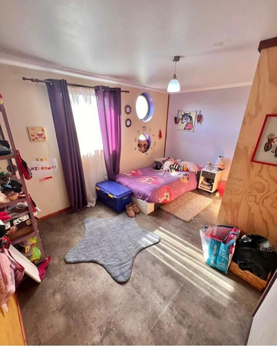 Casa En Venta De 4 Dorm. En Villa Alemana