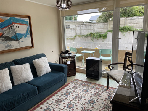 Departamento En Venta De 2 Dorm. En Puerto Varas