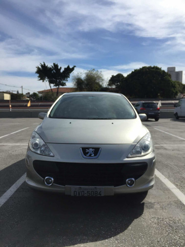 Imagem 3 de 11 de Peugeot 307 2007 1.6 Presence Flex 5p