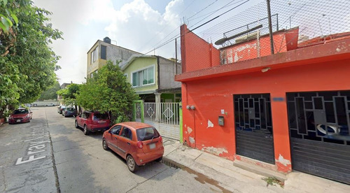 Sk16 - Casa En Remate Bancario En C. Fray Victor Ma. Flores, Magisterial, Tuxtla Gutierrez, Chiapas Oportunidad De Inversion