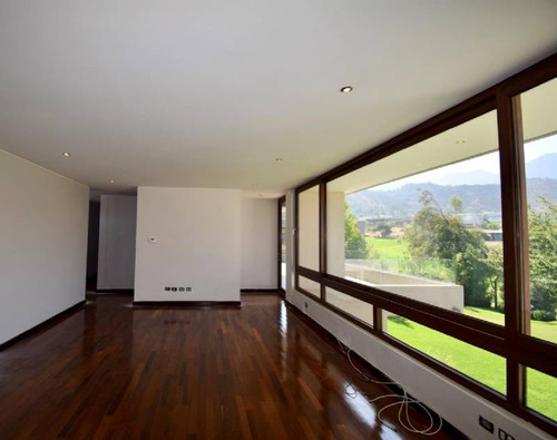 Casa Mediterranea En Exclusivo Condominio Cod.061