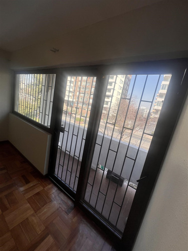 Departamento Remodelado En Arriendo De 2 Dorm. En Ñuñoa