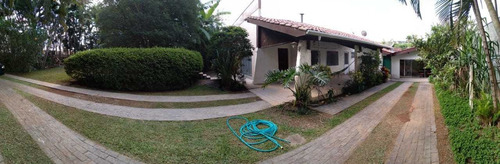 Imagem 2 de 14 de Casa A Venda!