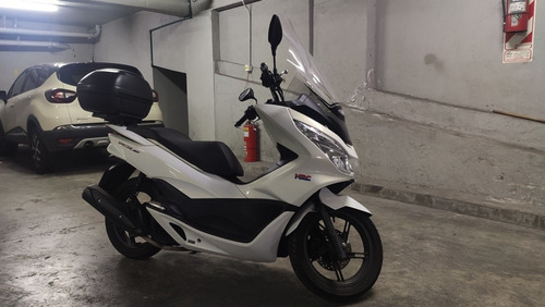 Honda Pcx 150 Con Accesorios 2017