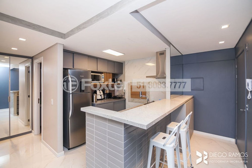 Imagem 13 de 30 de Apartamento, 1 Dormitórios, 53.47 M², Petrópolis - 136268