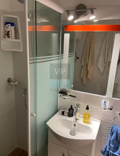 Imagen 12 de 19 de Apartamento De 1 Dormitorio Con Parrillero Propio, Peninsula, Punta Del Este.