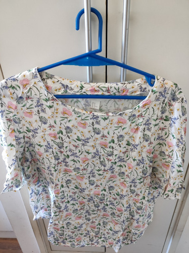 Blusa Manga Corta Flores