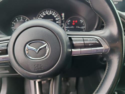 Mazda 3 2.0 V 7g Mt 2021