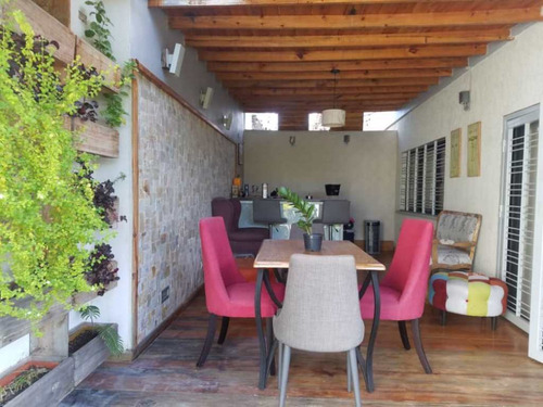 Imagen 12 de 14 de Town House En Venta Las Atarrayas, Playa Moreno.