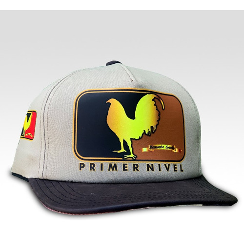 Gorra Gallo De Pelea Primer Nivel Snapback Visera Plana 