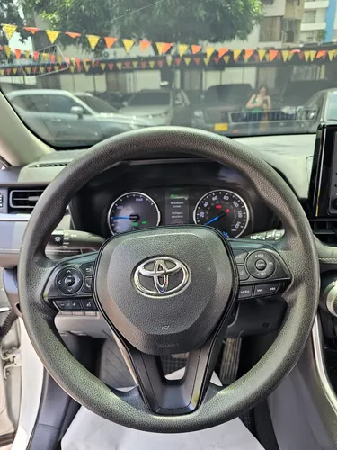 Toyota RAV4 2.5 Xle Hev 4X4 Cvt