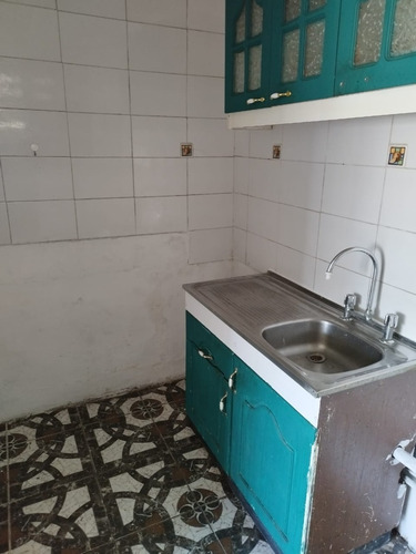 Departamento En Vital Apoquindo/pasaje Olga