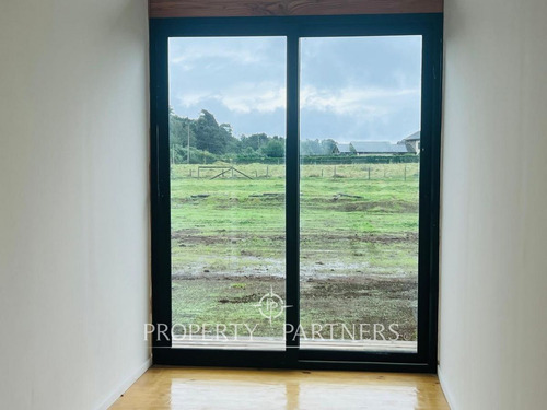 Casa Nueva En Arriendo, «condominio El Pangue», Pu...