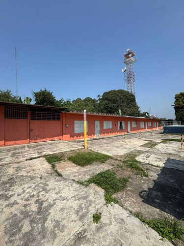 Venta De Terreno Con 9 Departamentos Y 2 Locales Comerciales En Tuxtepec Oaxaca