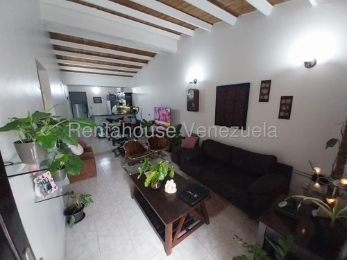 N&m Casa En Venta En Zona La Piedad Sur Cabudare Moderno