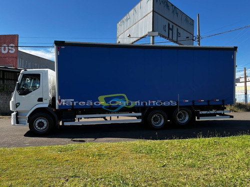 Imagem 4 de 13 de Volvo Vm 270 Ano 2021 Com Sider Com Apenas 25.000 Km