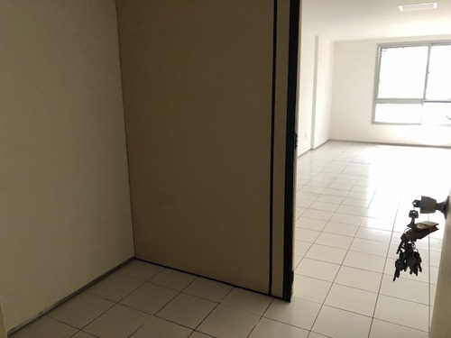 Conj. Comercial Para Alugar Na Cidade De Fortaleza-ce - L12890